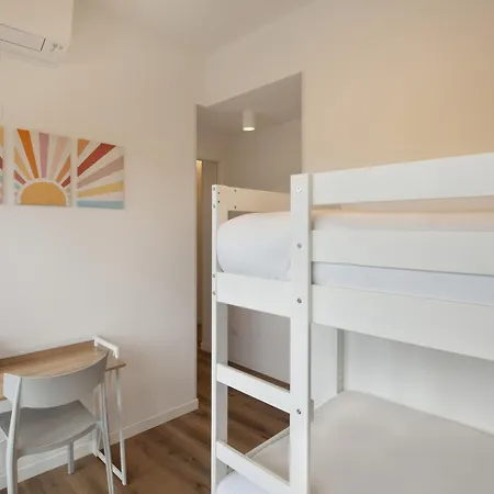 Iris In Apartment Peschiera del Garda